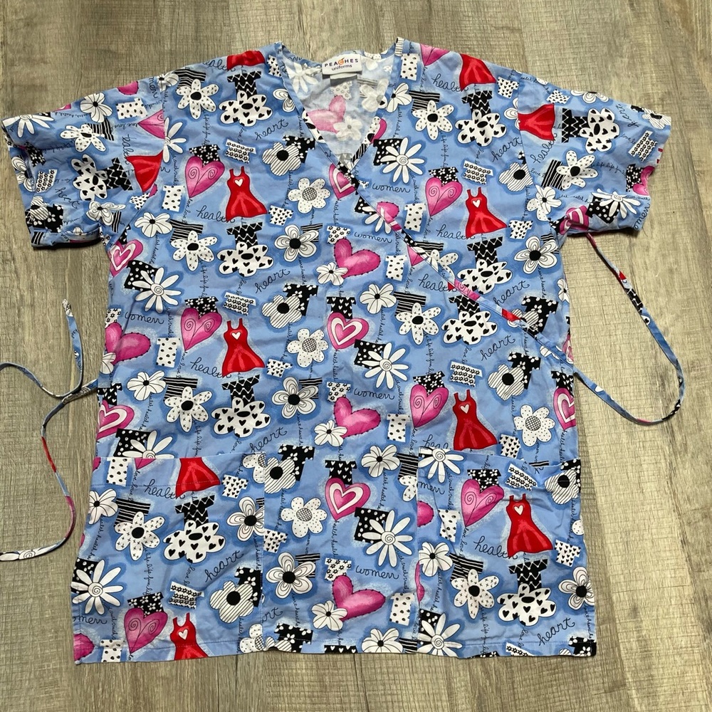 Scrub top
